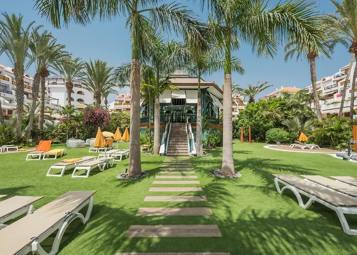 Parque Santiago 3 Luxery Apartment, Playa Americas, Arona, Tenerife شقة *