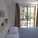 Daire Parque Santiago 3 Luxery Apartment, Playa Americas, Arona, Tenerife *
