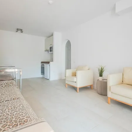 Parque Santiago 3 Luxery Apartment, Playa Americas, Arona, Tenerife *