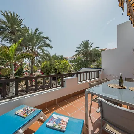 Parque Santiago 3 Luxery Apartment, Playa Americas, Arona, Tenerife Плая-де-лас-Америкас