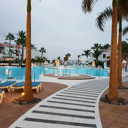 Parque Santiago 3 Luxery Apartment, Playa Americas, Arona, Tenerife