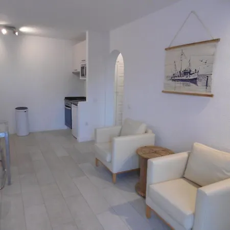 Parque Santiago 3 Luxery Apartment, Playa Americas, Arona, Tenerife Апартаменты *