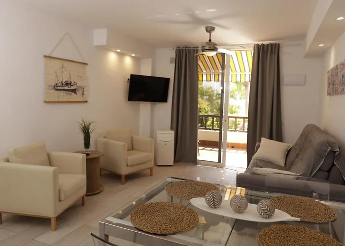 Апартаменты Parque Santiago 3 Luxery Apartment, Playa Americas, Arona, Tenerife *